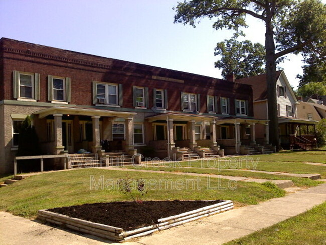 2103 1/2 E. 31st Street - 2103 1/2 E. 31st Street House