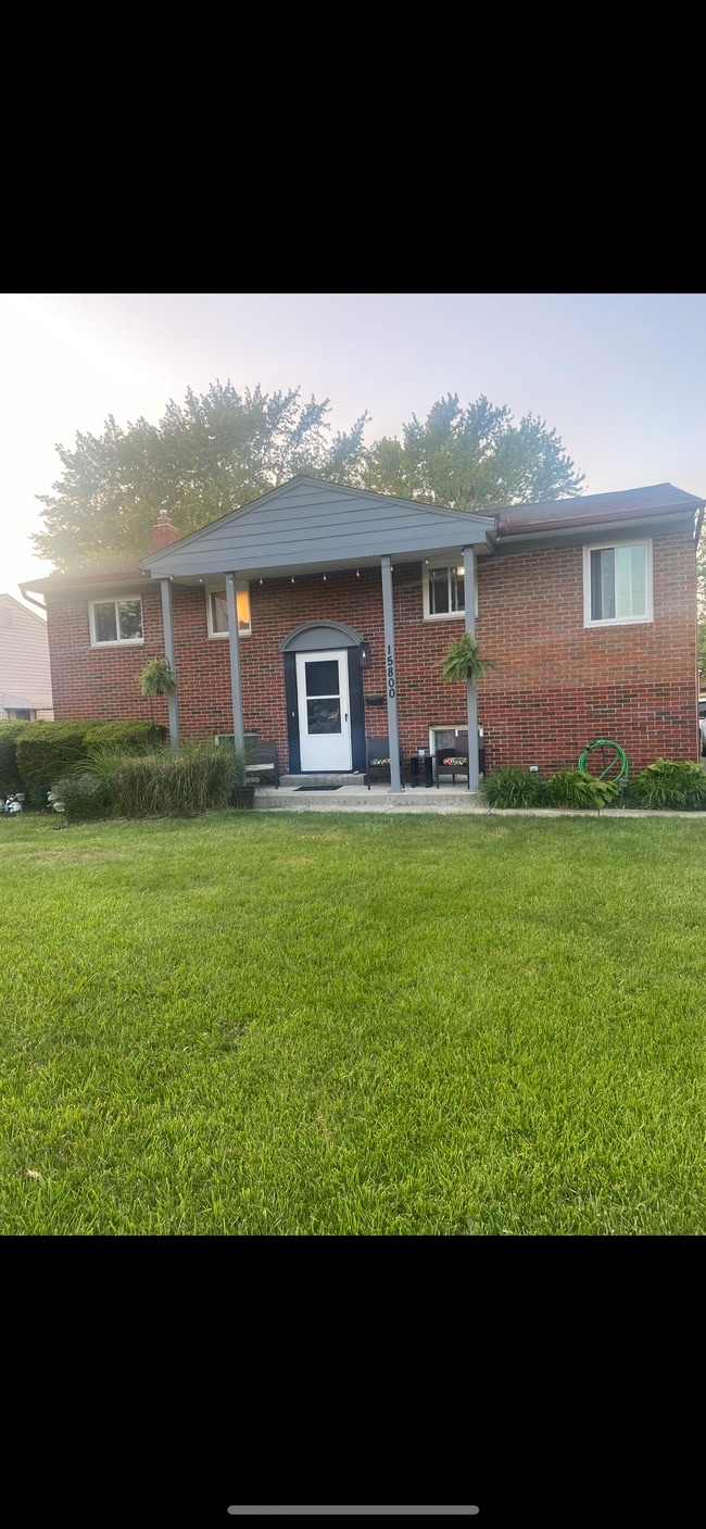 Building Photo - 15800 Holland Rd Rental