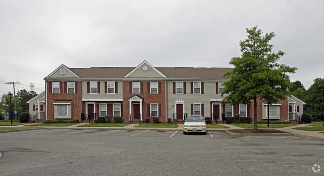 Chestnut Square