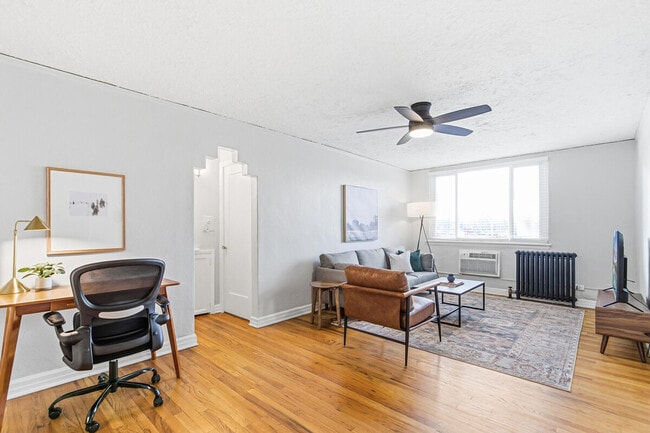 Photo - 1666 Detroit St Unidad SI ID1318193P