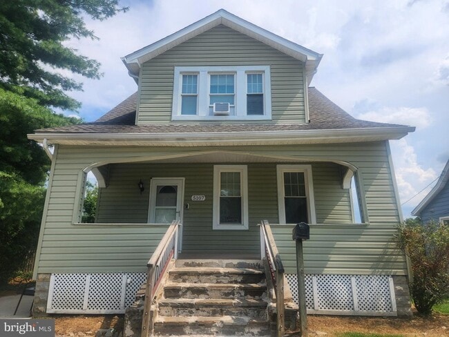 Building Photo - 5107 Walther Ave Rental