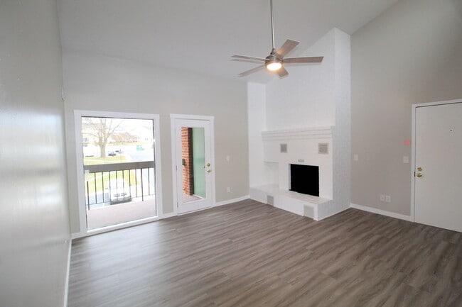 Photo - 1026-12 Blue Ridge Dr