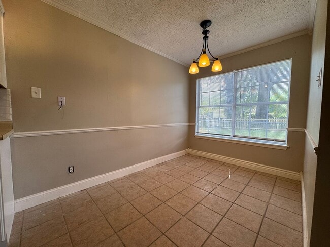 Photo - 205 Arroyo Dr