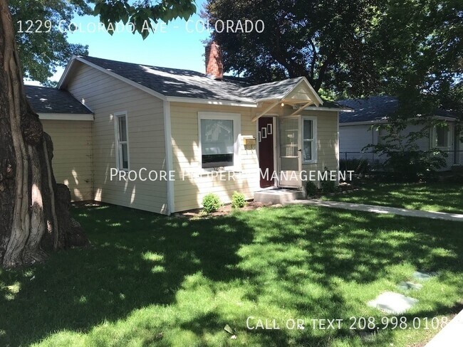 Photo - Walk to BSU! 2 bed / 1 bath Please note:  ...