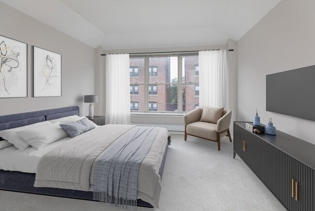 Photo - 910 Beacon St Unit 4R