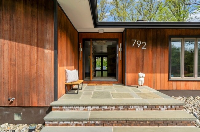 Photo - 792 Partridge Dr