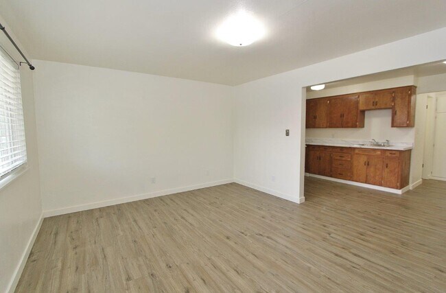 Photo - 1407 Ellis Ave