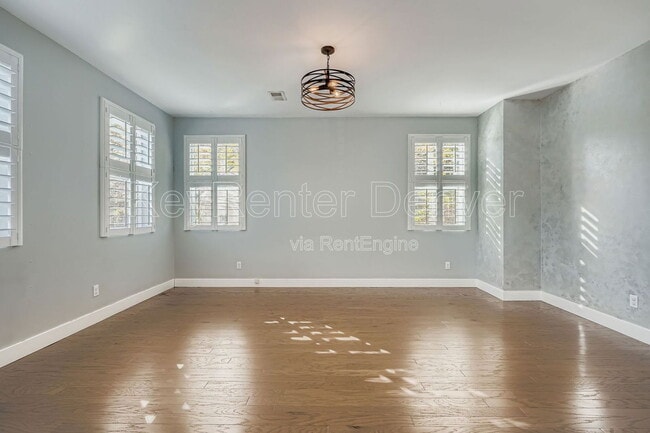 Photo - 2474 Eaton St