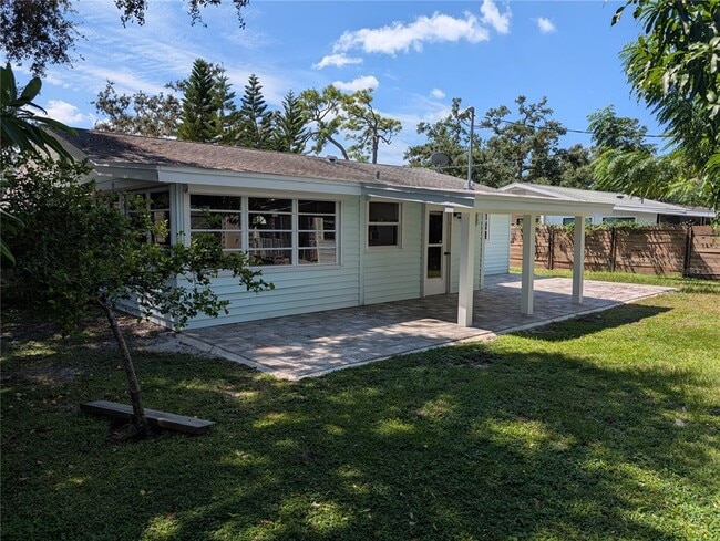 Photo - 2431 Prospect St