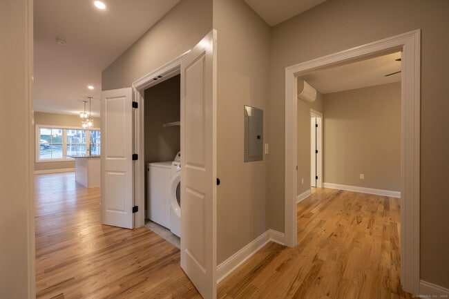 Photo - 215 Old Towne Rd