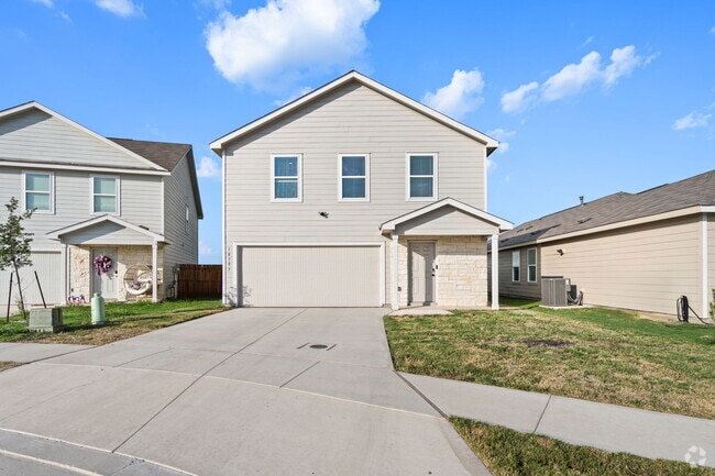 Building Photo - 10707 Sweepback Trl Rental