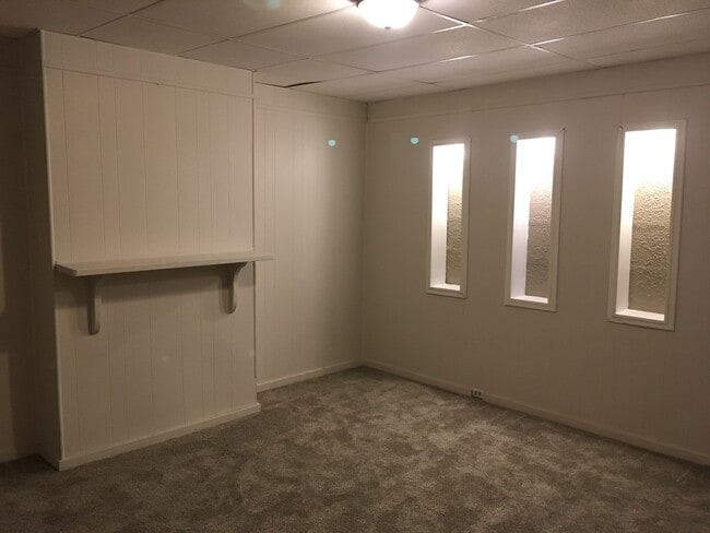 Front Bedroom - 319 W 10th St Unit 1