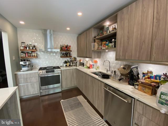 Photo - 805 Rosehill Dr