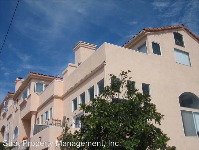 Photo - 951 Agate St