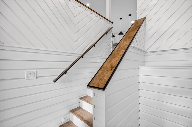 Photo - 21099 Berry Ave