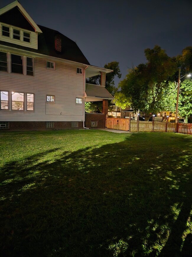 Photo - 10208 Rosehill Ave Unit 2nd floor UP