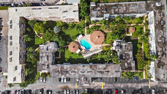 Photo - 1333 E Hallandale Beach Blvd Unit 409