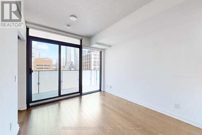 Photo - 25 Richmond St E Unit 1216