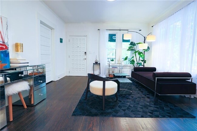 Photo - 938 Ormewood Ave SE