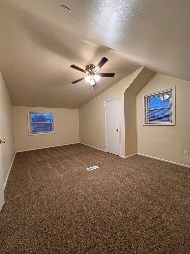 Photo - 1079 North Ave