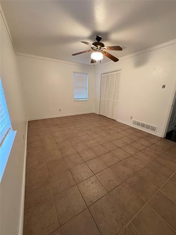 Photo - 2217 Linwood Ln