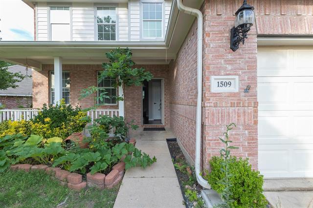 Photo - 1509 Heron Dr