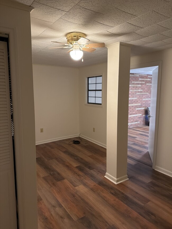 Photo - 273 Opperman Dr Unidad O