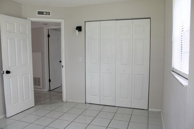703 Michigan Ct Unidad 2