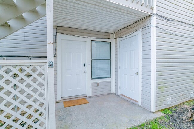 Photo - 1271 Redwood Ln Unidad D