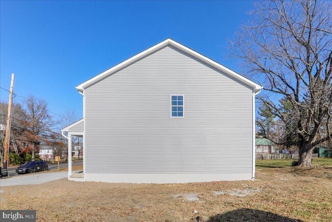 Photo - 716 Greenway Ave