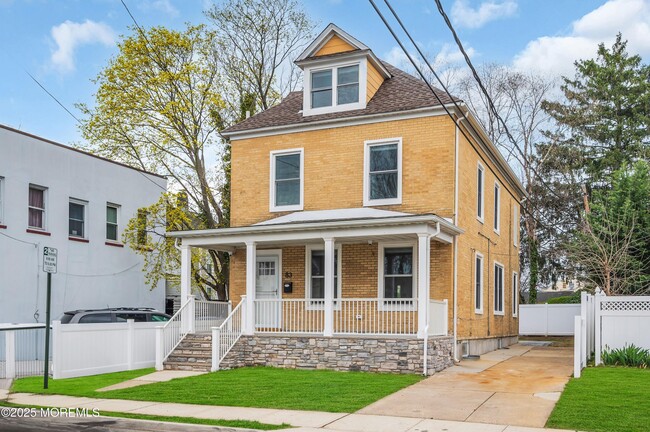 Photo - 83 Pearl St