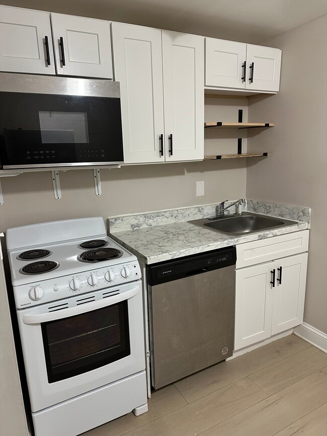 Photo - 120 Chappell Rd SW Unit 1