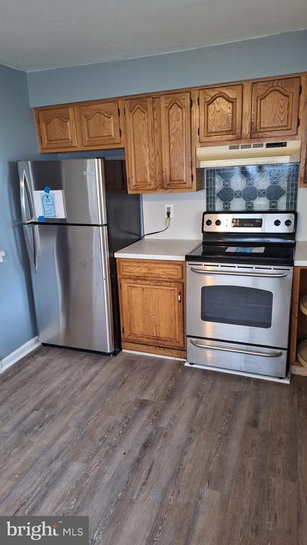 Photo - 339 Charles St