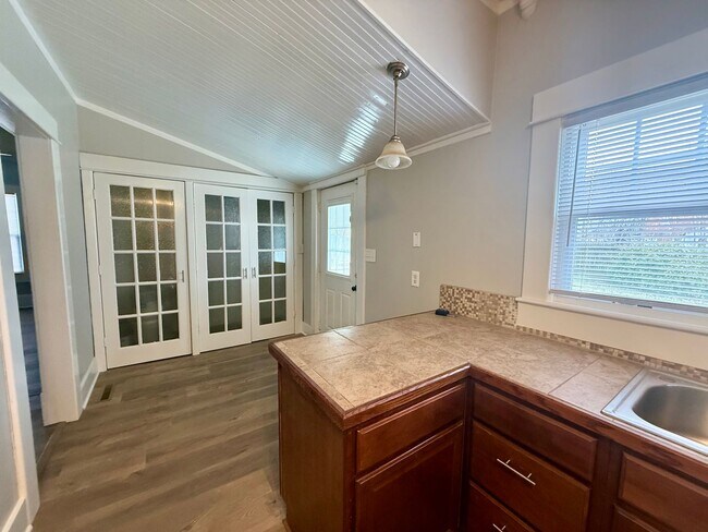 Photo - Four bedroom, 2 bath house in Mebane