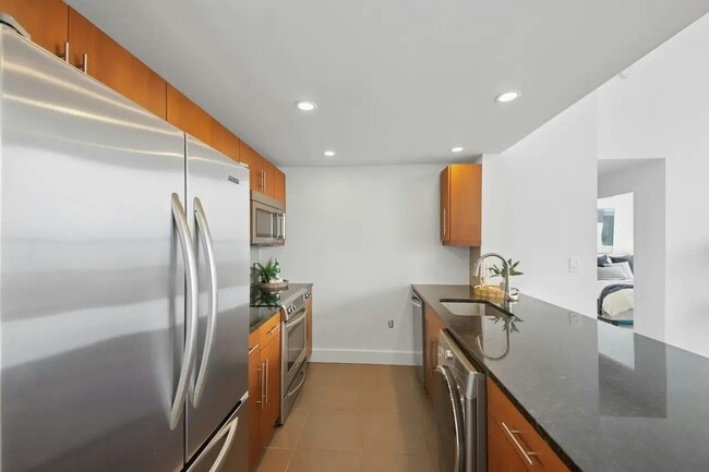 Photo - 88 Morgan St Unit 228