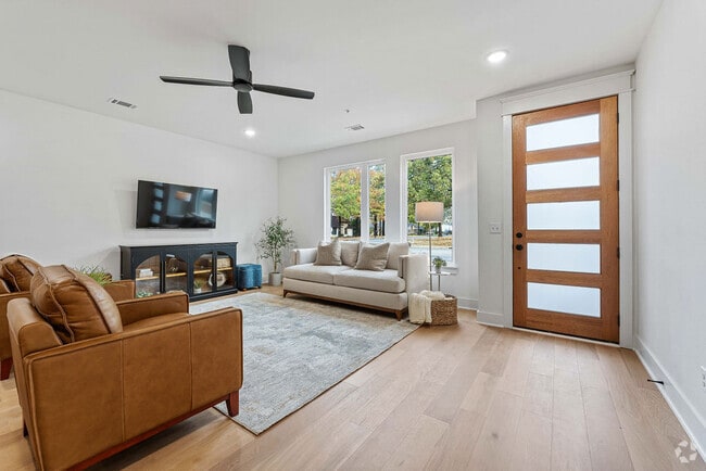 Building Photo - Townhomes at Scottsdale