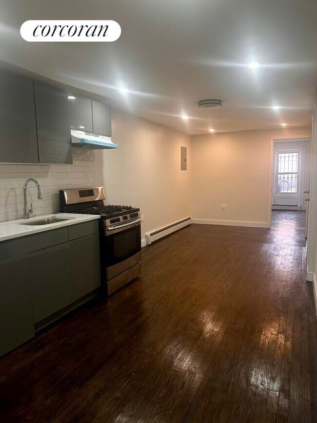 Building Photo - 1132 Herkimer St