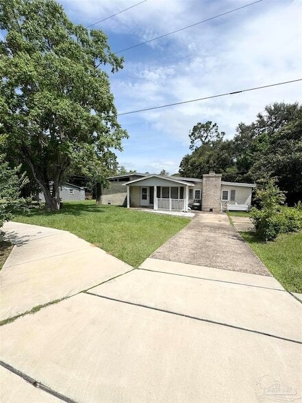 Building Photo - 4541 Marseille Dr