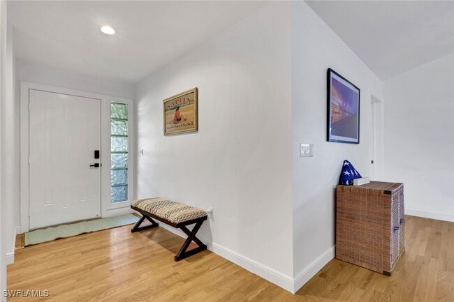 Photo - 1282 Belaire Ct