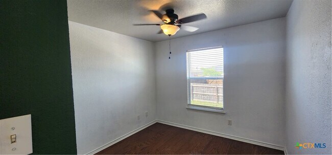 Building Photo - 4209 Maid Marian Cir