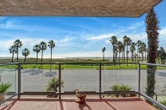 681 Ocean View Dr