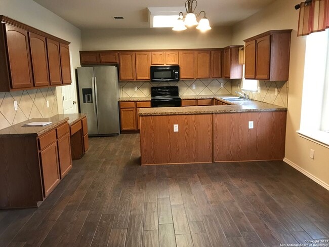 Photo - Large 3 bedroom home in Alamo Ranch