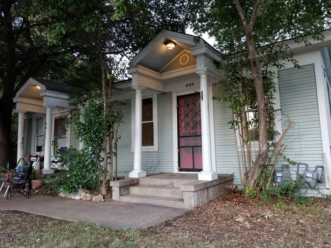 Building Photo - 922 Howard St Unit 922