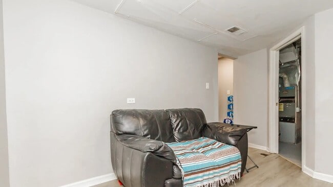 Photo - 5141 S Carpenter St