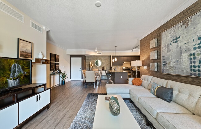 Residences at Lakehouse