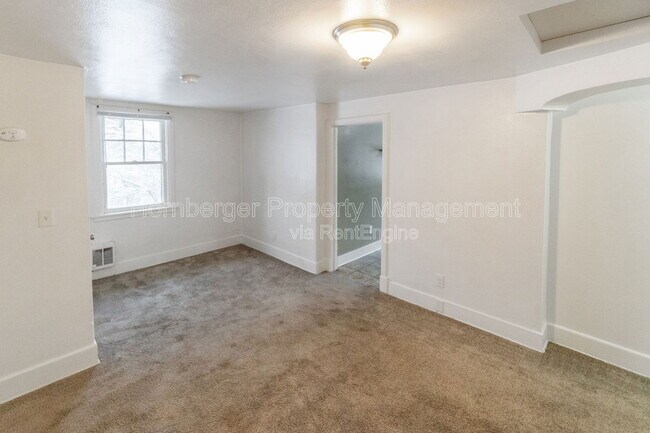 Photo - 1108 W 12th Ave Unit 2