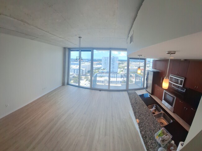 Living Room, Kitchen - 777 N Ashley Dr Unit Skypoint 2009