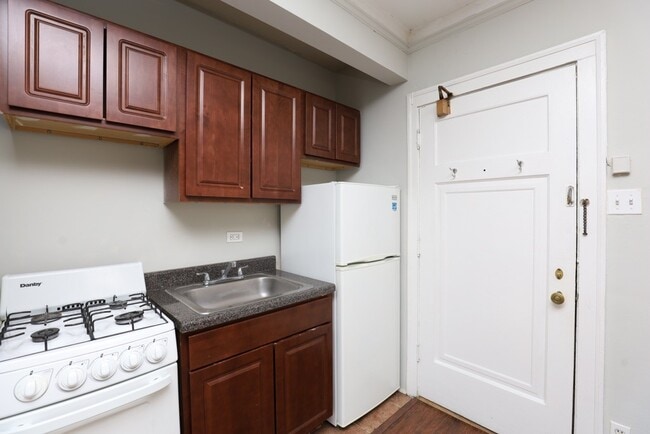 Photo - 4349 N Damen Ave Unit 512