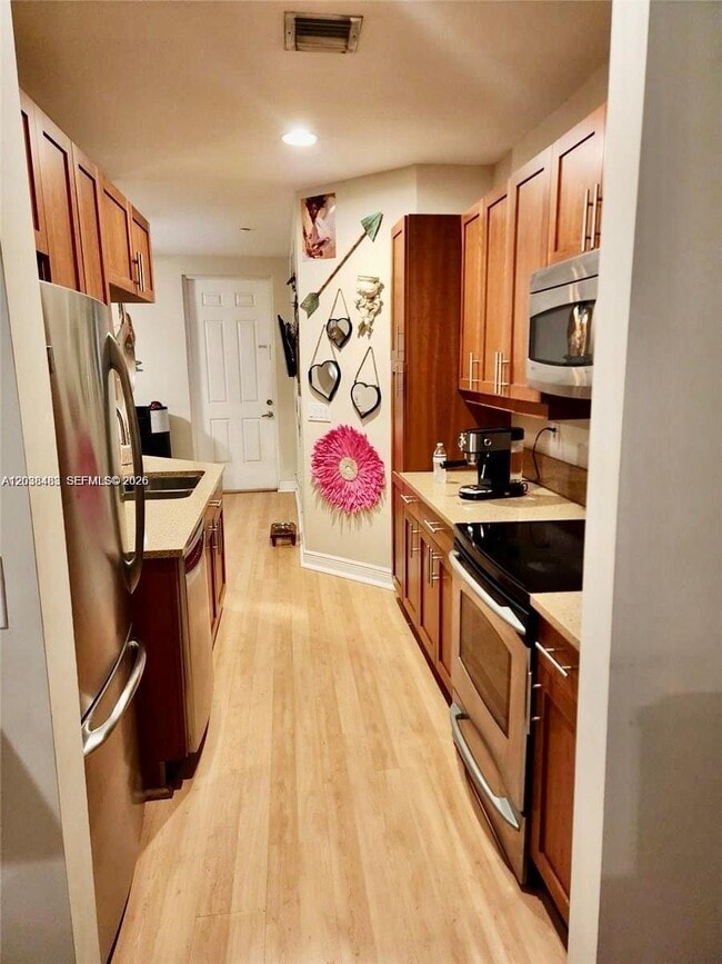 Photo - 259 Olssen Ave Unidad 259