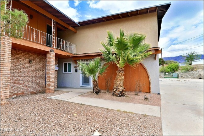 Photo - 6412 Pizarro St House